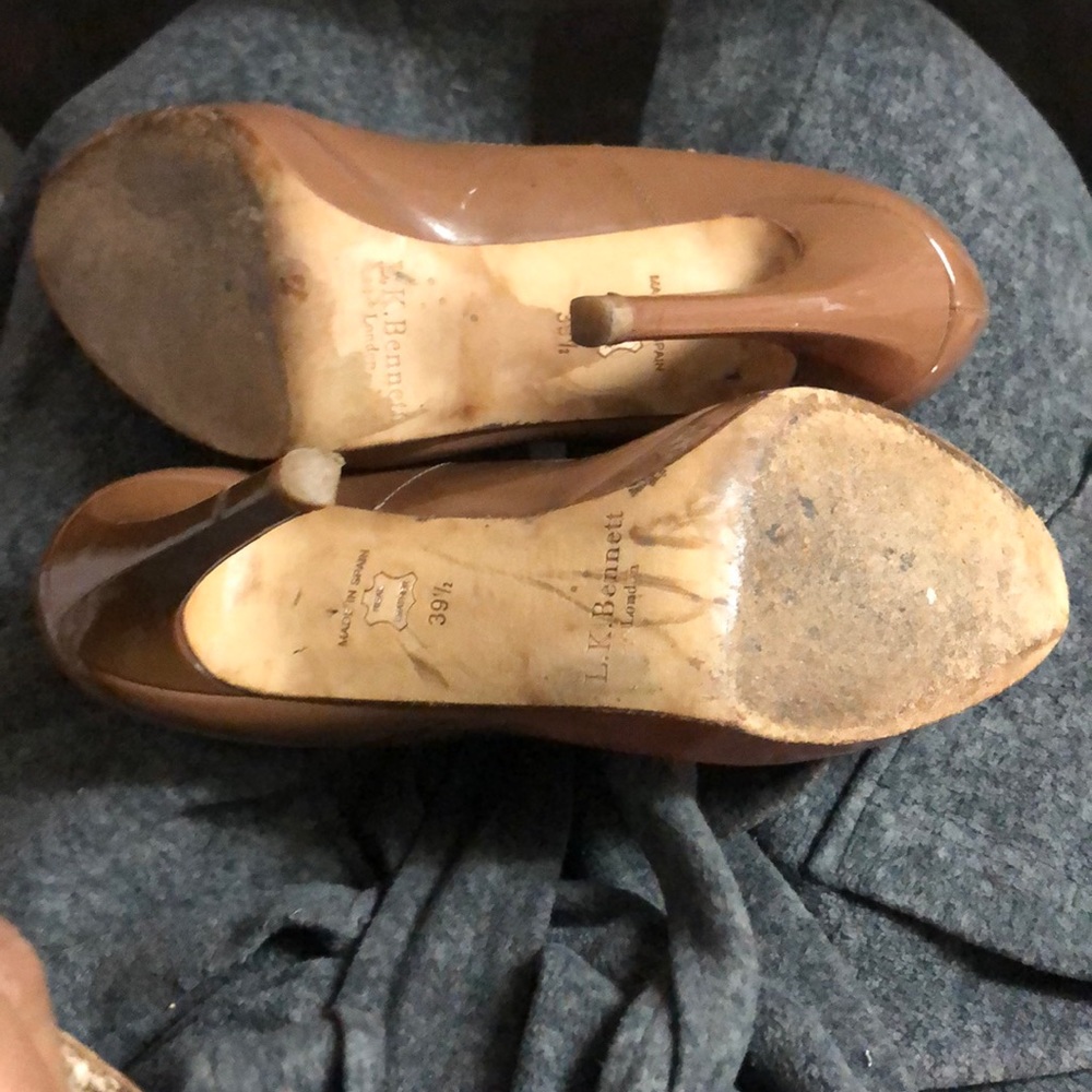 2 pairs Lk Bennett pumps 39&39.9 - Picture 13 of 15